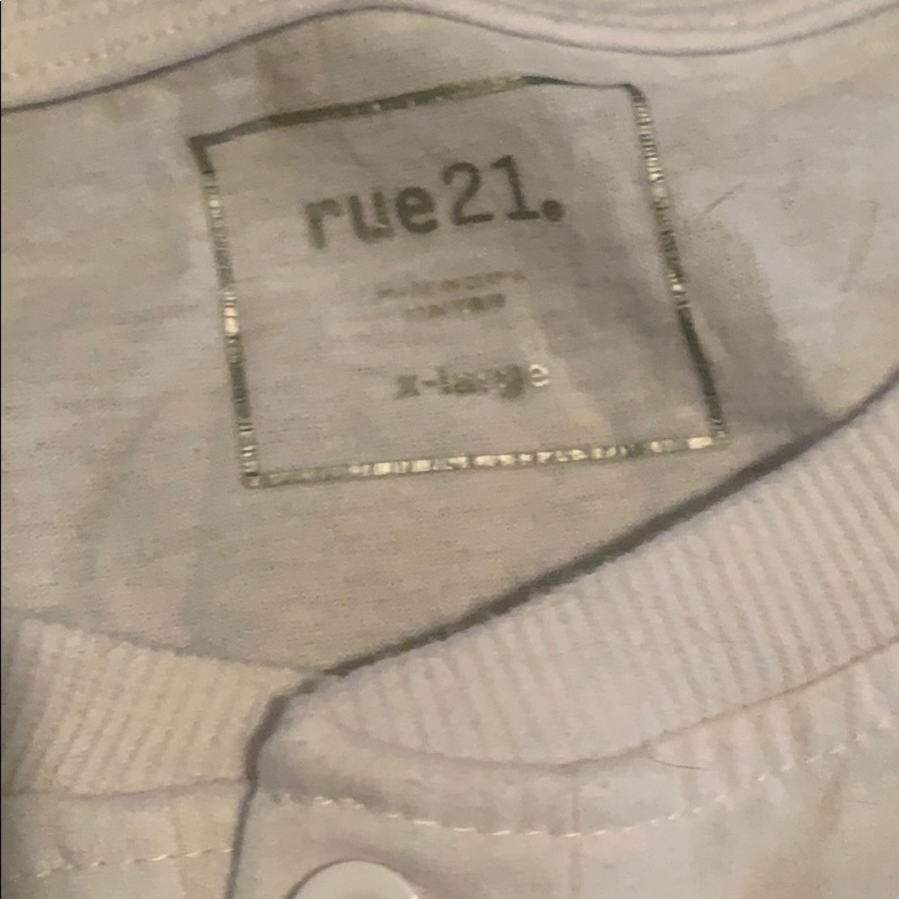 button up tee - Picture 2 of 3